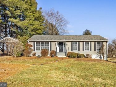 10486 LORD FAIRFAX HIGHWAY , BOYCE, VA 22620