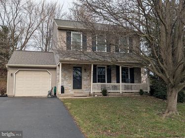 404 TANGER STREET, MARIETTA, PA 17547