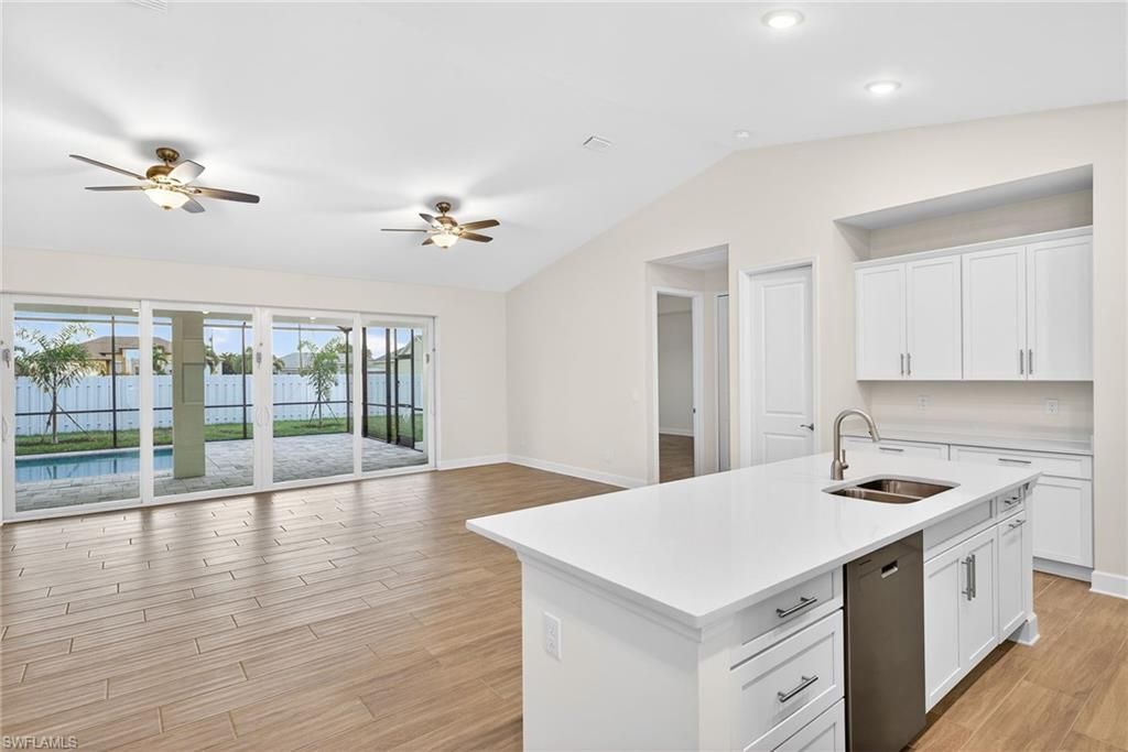 622 SW 30th Ter, Cape Coral, FL 33914 Photo