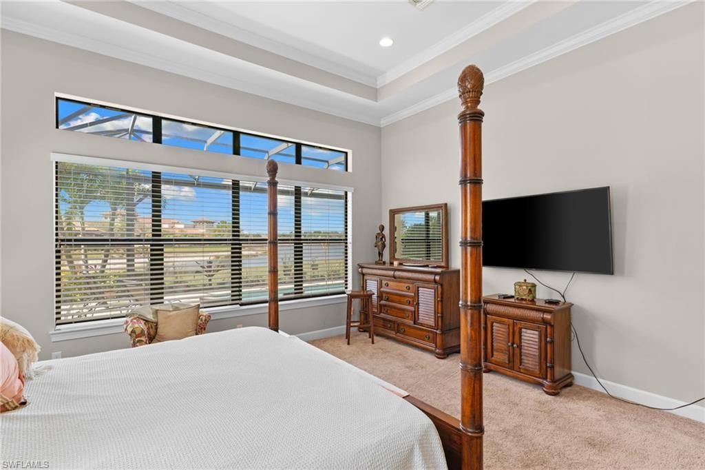 9012 Sorreno Ct, Naples, FL 34119 Photo