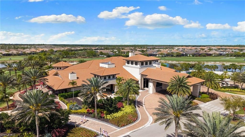 9012 Sorreno Ct, Naples, FL 34119 Photo