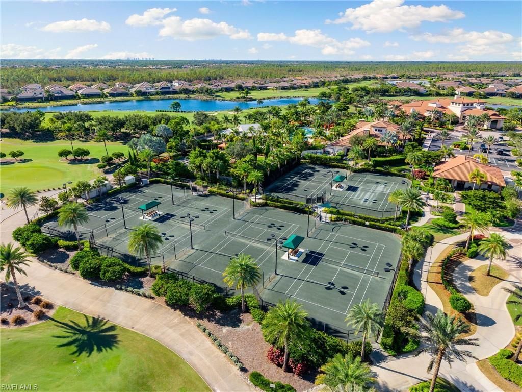 9012 Sorreno Ct, Naples, FL 34119 Photo