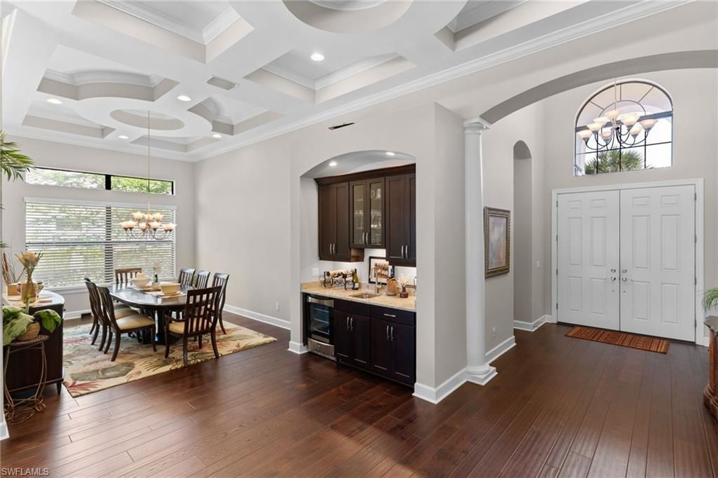 9012 Sorreno Ct, Naples, FL 34119 Photo