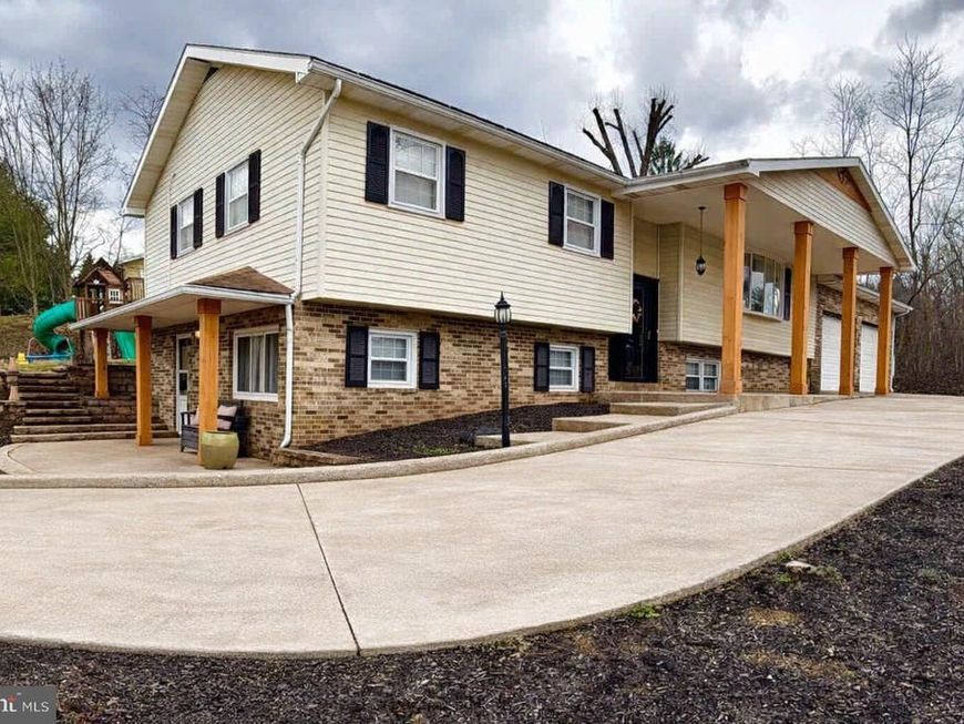 15 Highland Circle, Etters, PA 17319 Main Photo