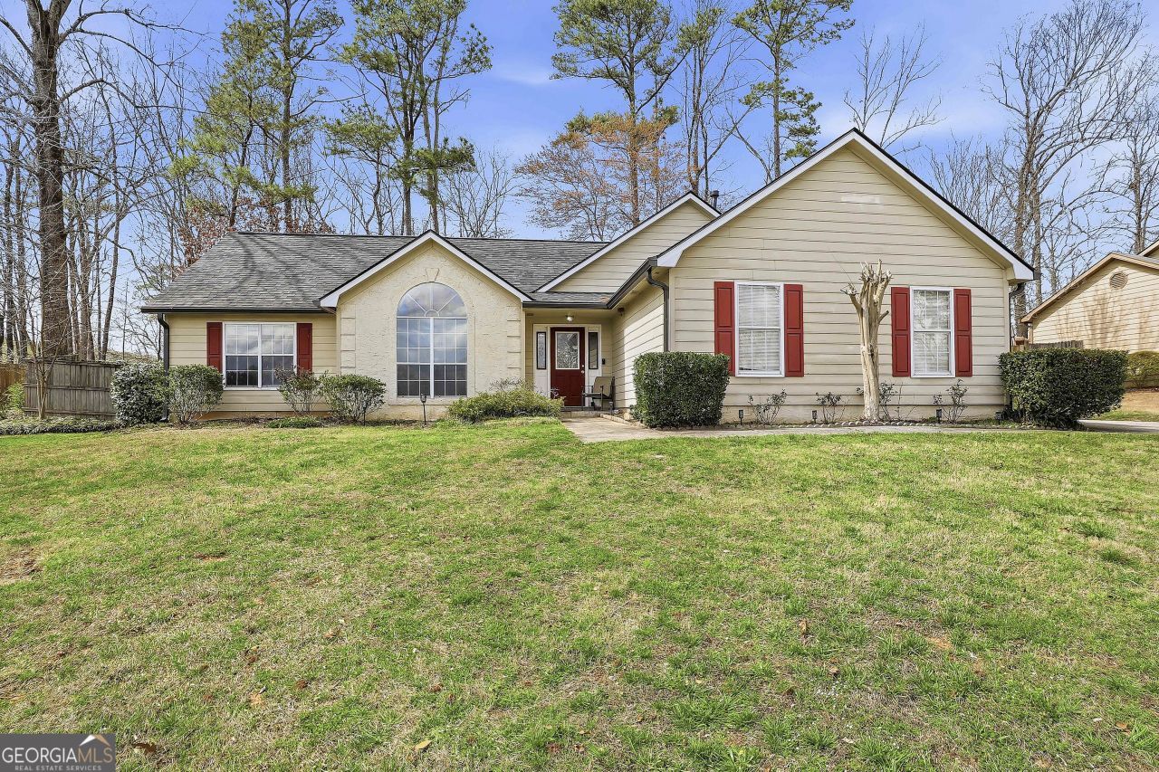 140 Chesterfield Court, Fayetteville, GA 30214 Main Photo