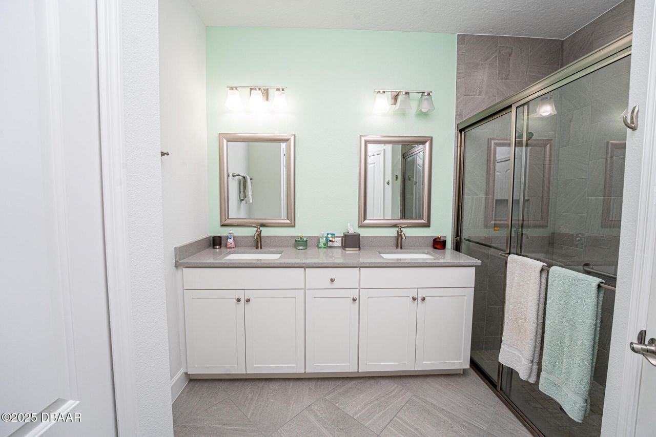 443 Landshark Boulevard, Daytona Beach, FL 32124 Photo