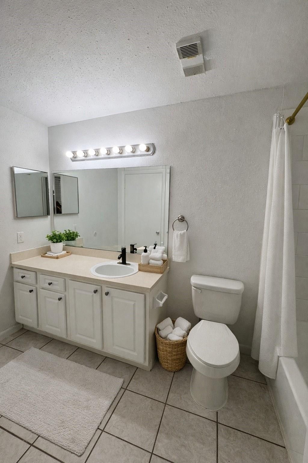 Please Call For Address, Hollywood, FL 33024 Photo