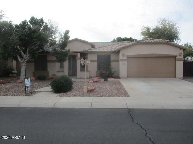 7585 W Tumblewood Drive, Peoria, AZ 85382 Main Photo