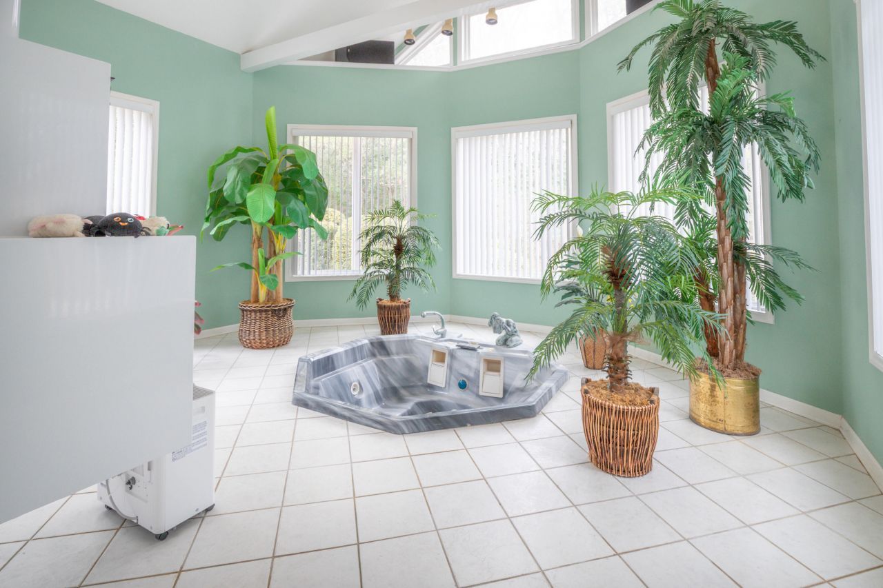 2445 Vaucluse Road Photo 16