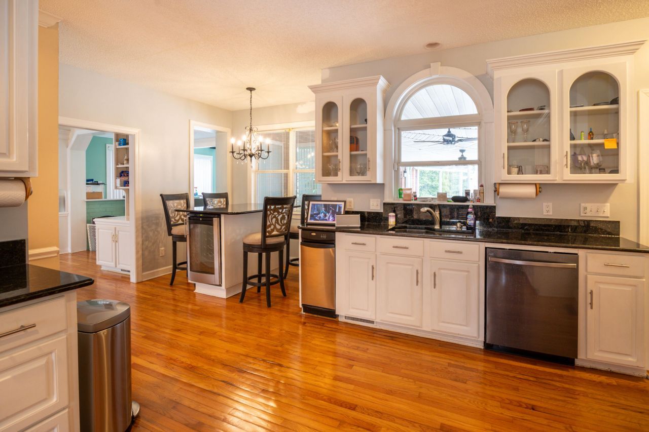 2445 Vaucluse Road Photo 19