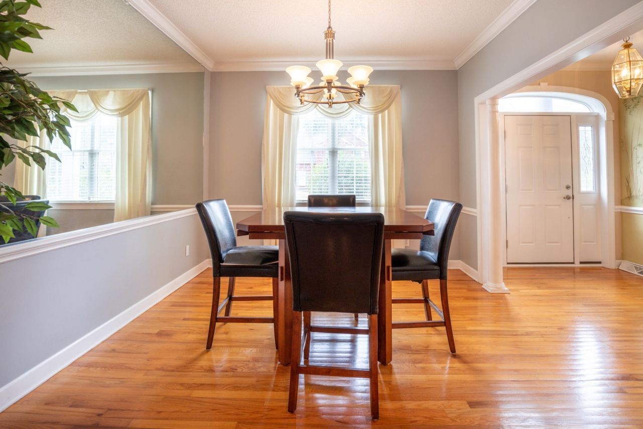 2445 Vaucluse Road Photo 7