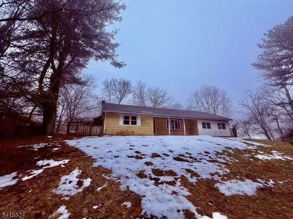 150 Karrville Rd, Mansfield, NJ 07865