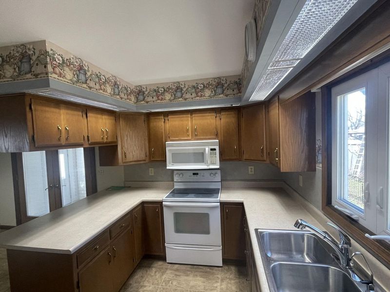 515 E Plum Street, Coldwater, OH 45828 Photo 4