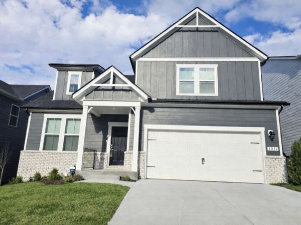 1016 Lionheart Dr , Hermitage, TN 37076