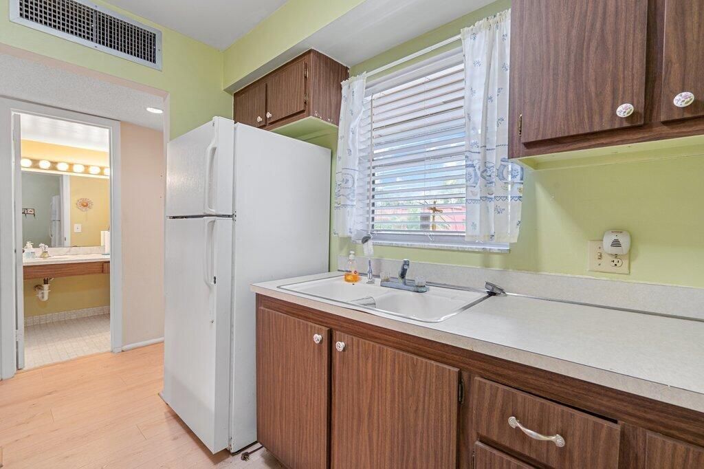 12026 Greenway Circle S, Unit 202, Royal Palm Beach, FL 33411 Photo