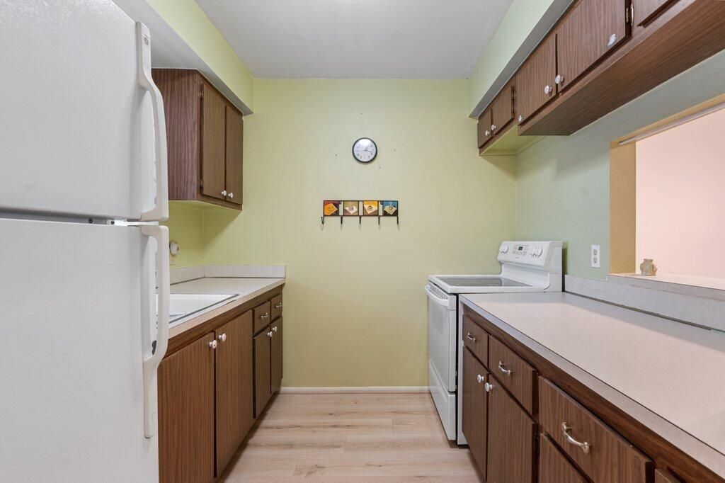 12026 Greenway Circle S, Unit 202, Royal Palm Beach, FL 33411 Photo