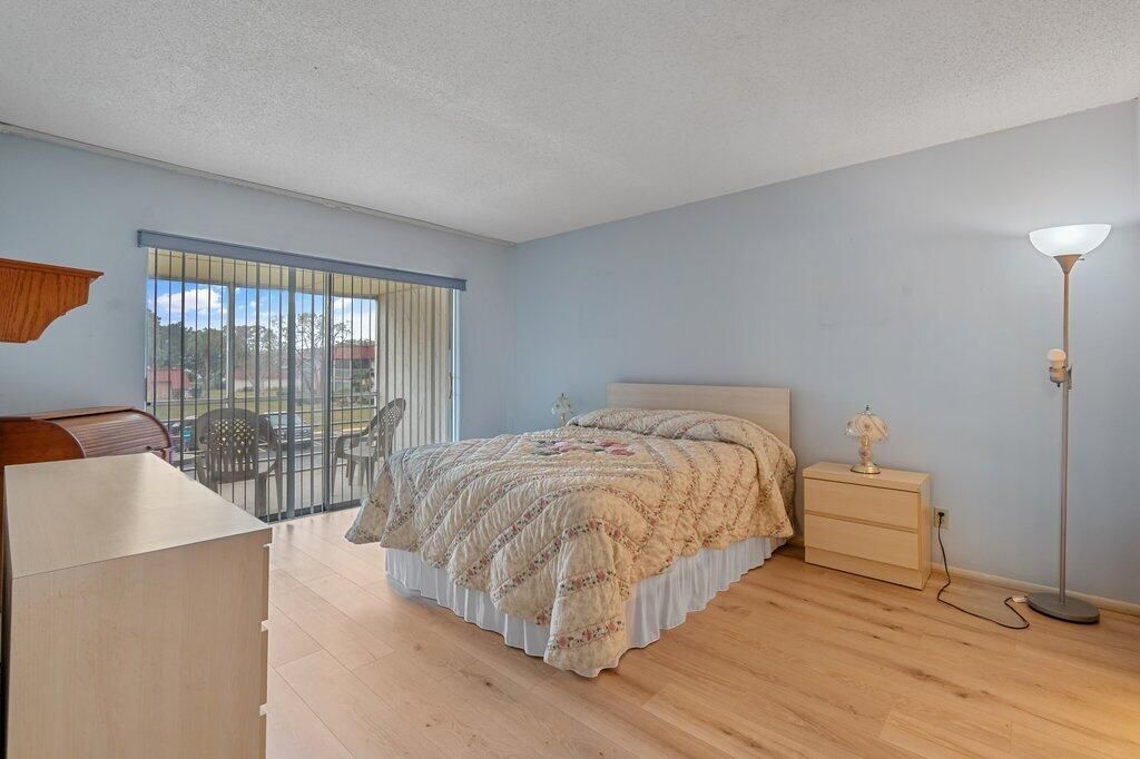 12026 Greenway Circle S, Unit 202, Royal Palm Beach, FL 33411 Photo