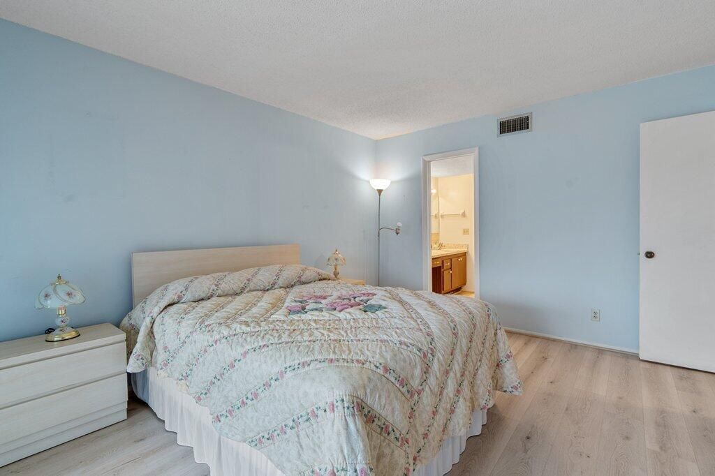 12026 Greenway Circle S, Unit 202, Royal Palm Beach, FL 33411 Photo