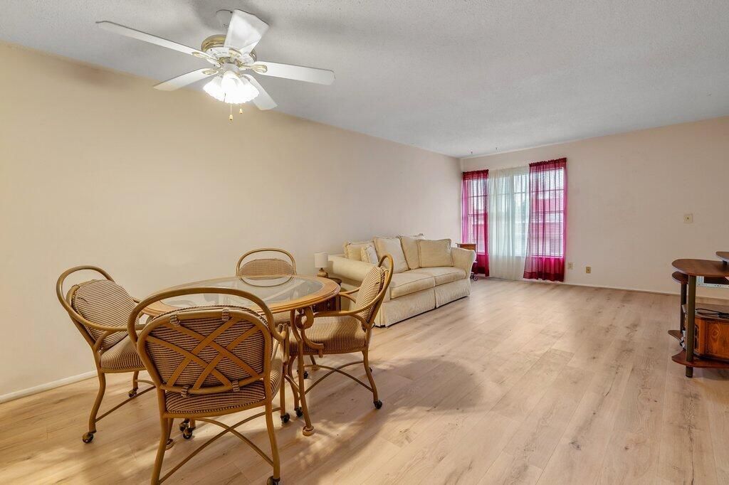 12026 Greenway Circle S, Unit 202, Royal Palm Beach, FL 33411 Photo
