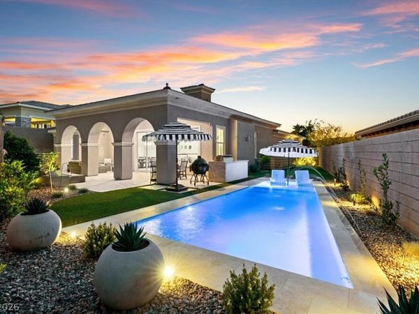 38 Costa Tropical Drive , Henderson, NV 89011