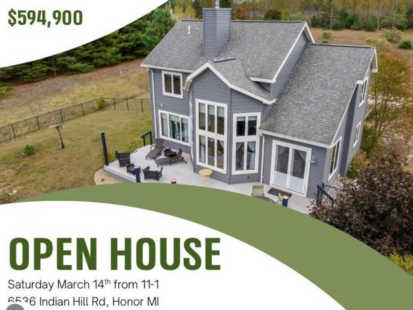 6536 Indian Hill Road, Honor, MI 49640