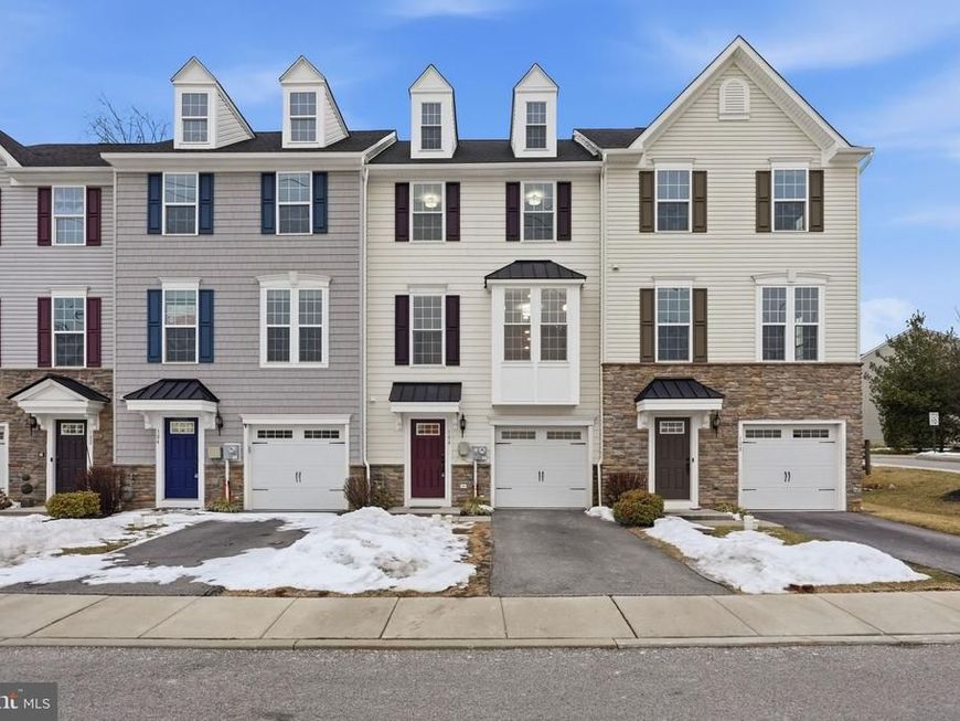 106 Cricket Drive, Malvern, PA 19355 Main Photo