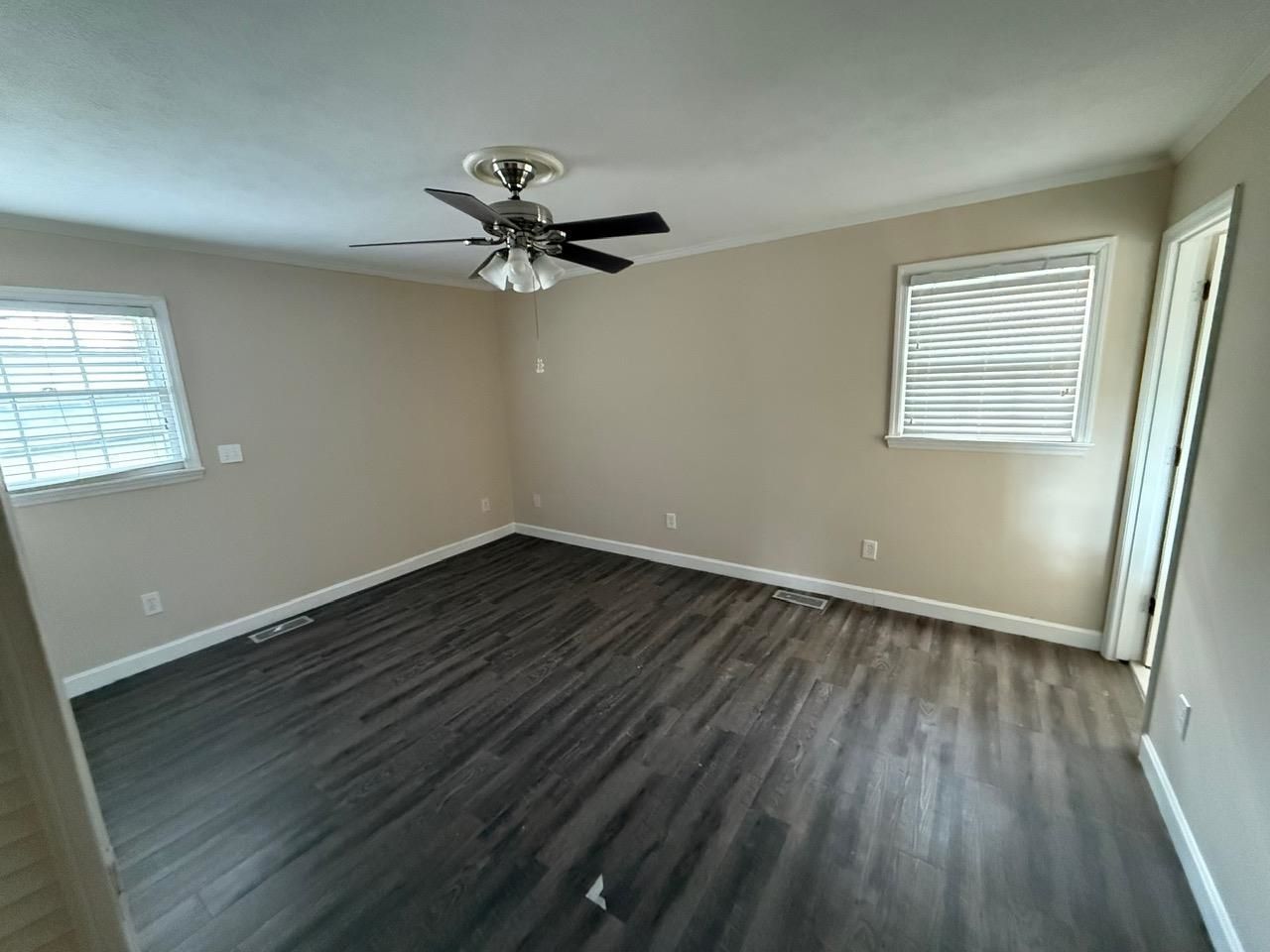 444 L J Rd. Photo 11