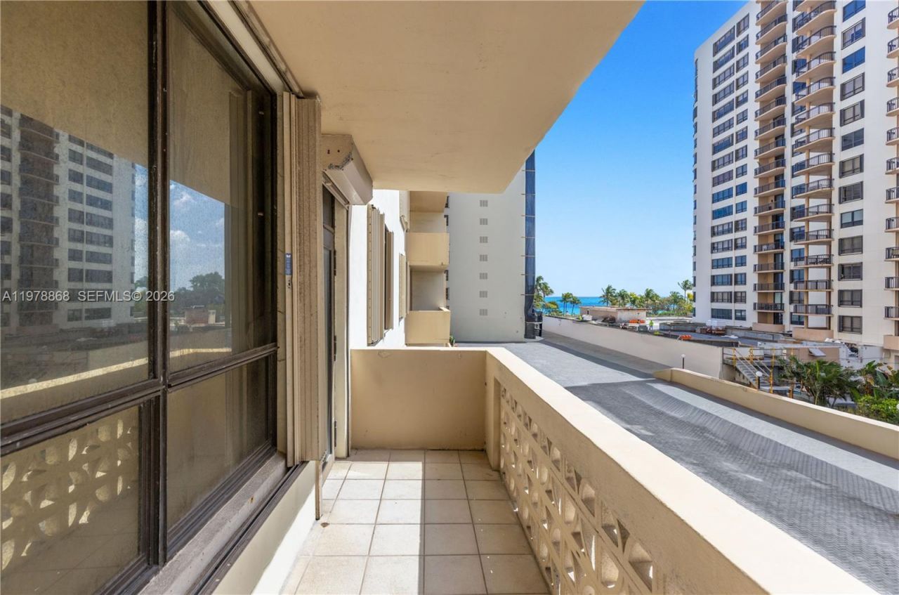 10185 Collins Ave , Unit 410, Bal Harbour, FL 33154 Photo