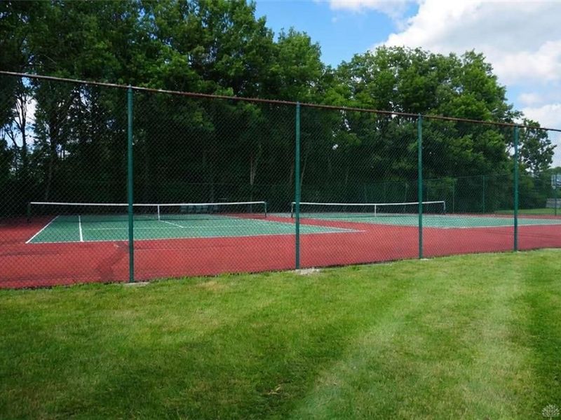 8803 Washington Colony Drive, Dayton, OH 45458 Photo 13