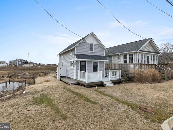826 W RIO GRANDE AVENUE, WILDWOOD, NJ 08260