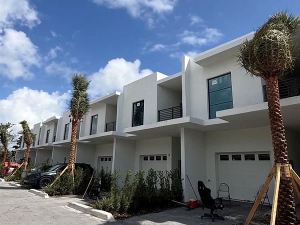 2511 Pierce St, Unit 3, Hollywood, FL 33020