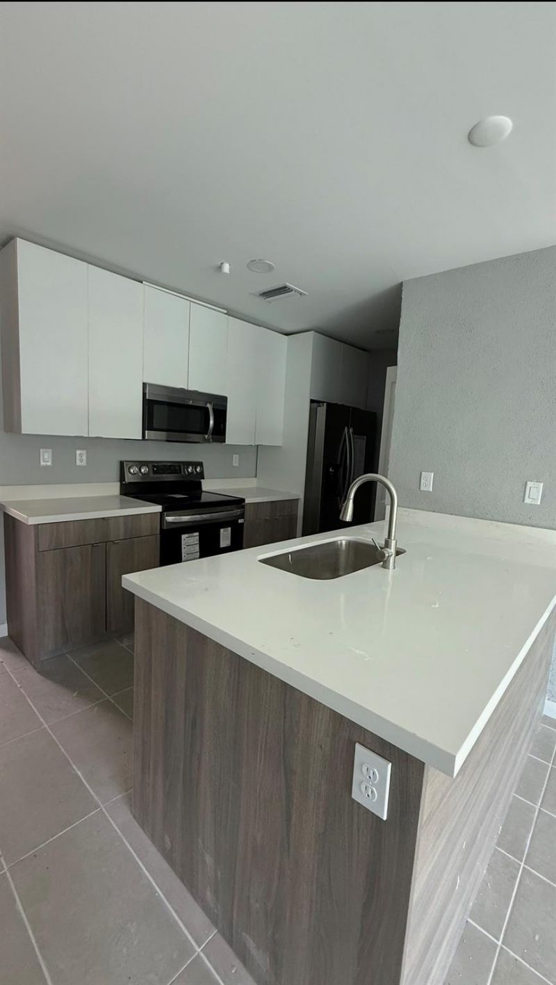 2511 Pierce St, Unit 3, Hollywood, FL 33020 Photo