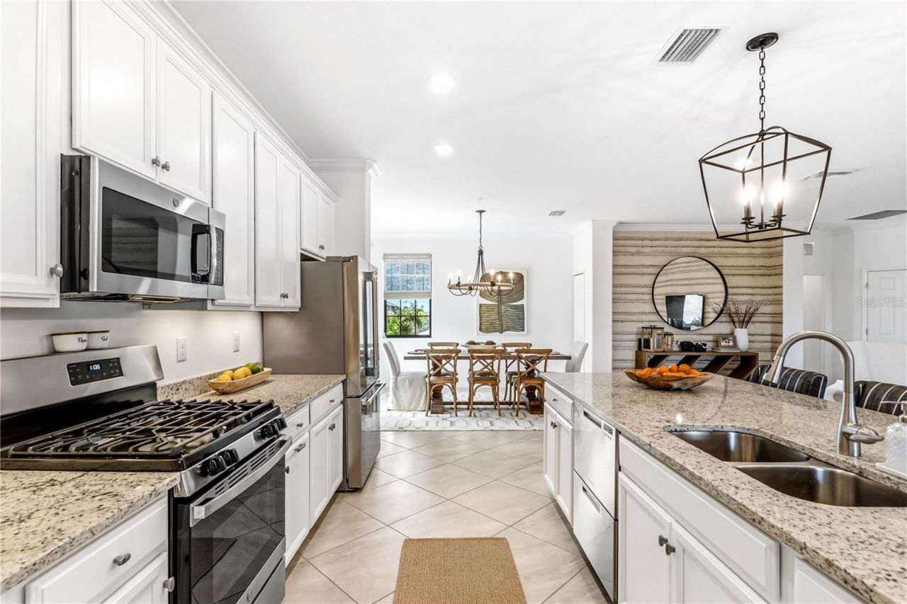 6015 Worsham Lane, Unit 103, Bradenton, FL 34211 Photo