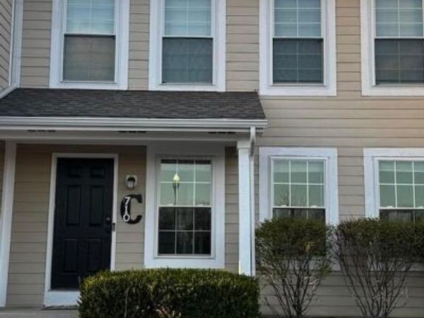 710 Village Boulevard, Unit C, Plain City, OH 43064