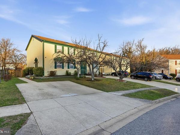 2923 NORTH GROVE, UPPER MARLBORO, MD 20774