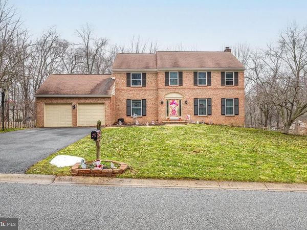 7 DEER TRACK LANE, NEWARK, DE 19711