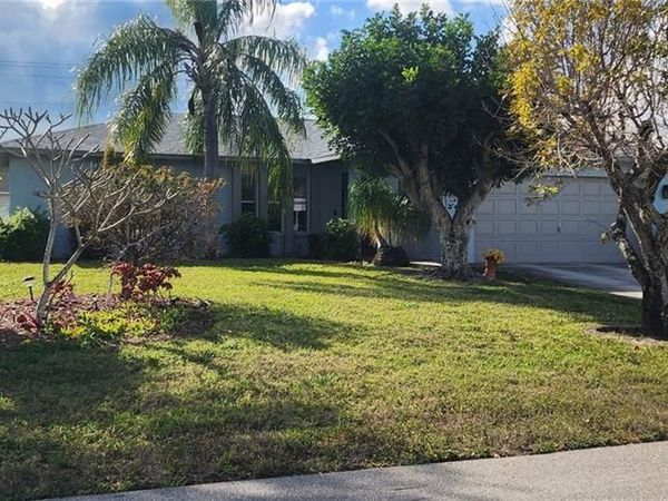 4618 SW 7th AVE , CAPE CORAL, FL 33914