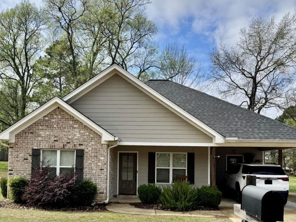 246 Dove Whitaker, Caledonia, MS 39740