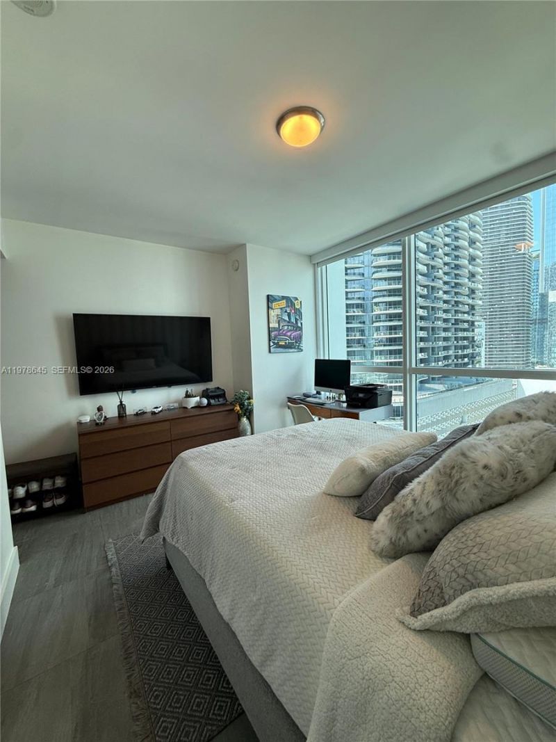 1080 Brickell Ave, Unit 2109, Miami, FL 33131 Photo
