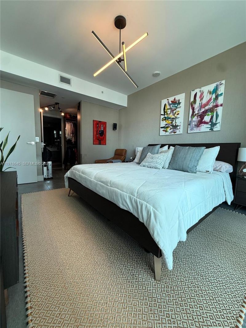 1080 Brickell Ave, Unit 2109, Miami, FL 33131 Photo