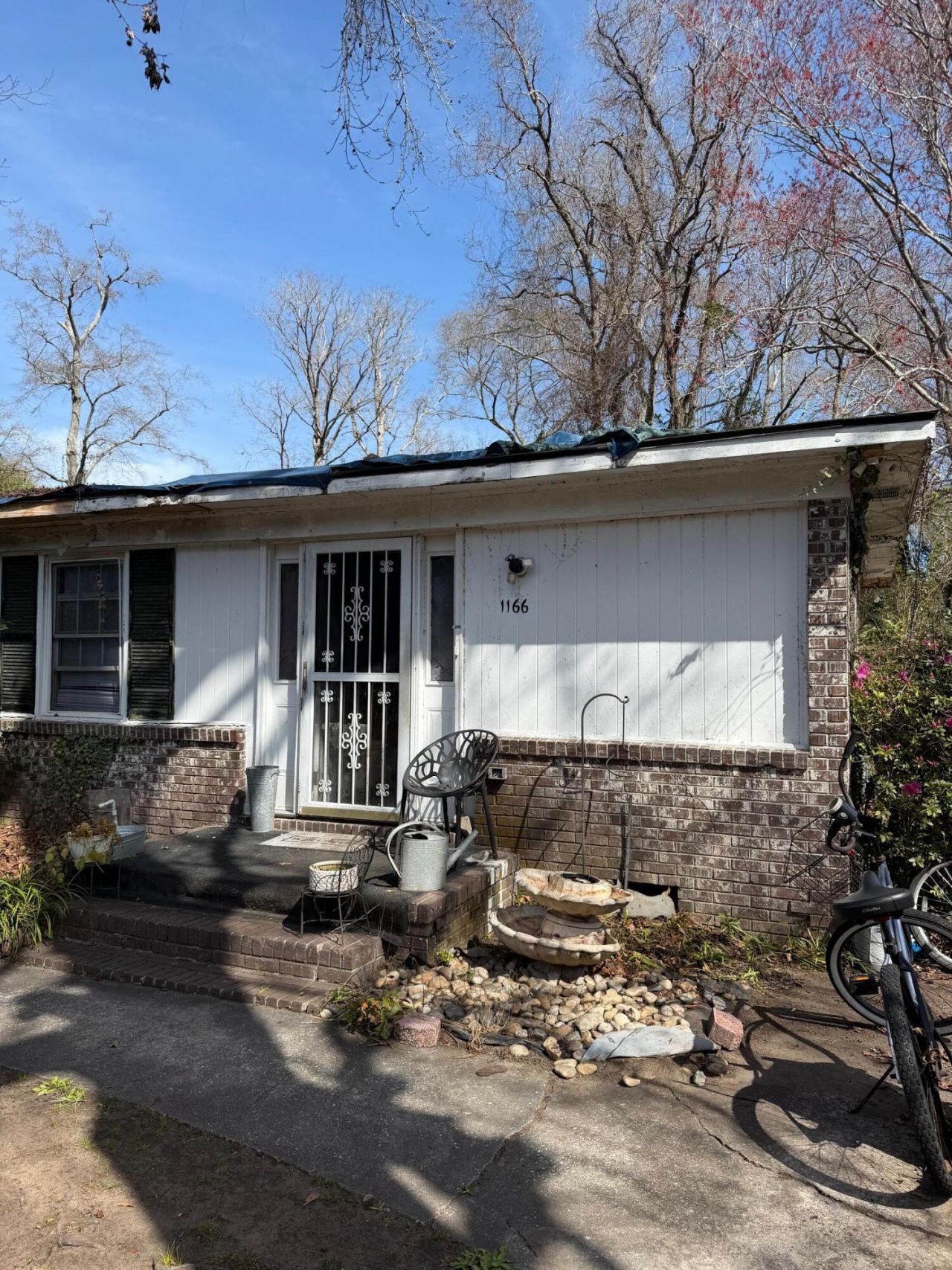 1166 N Shadow Photo 2