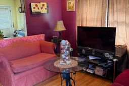 1166 N Shadow photo 4