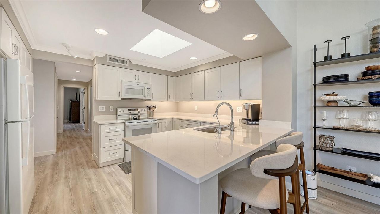 2000 Harbourside Drive , Unit 1501, Longboat Key, FL 34228 Photo