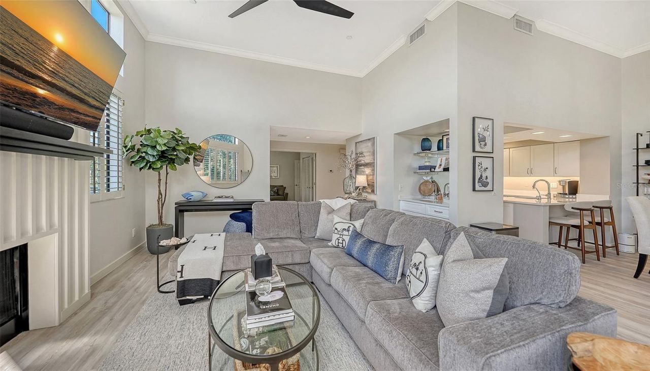 2000 Harbourside Drive , Unit 1501, Longboat Key, FL 34228 Photo