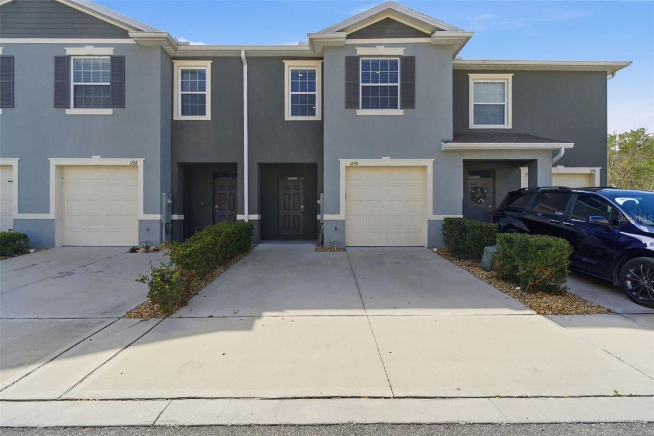 1292 Yellow Finch Drive, Davenport, FL 33837 Photo