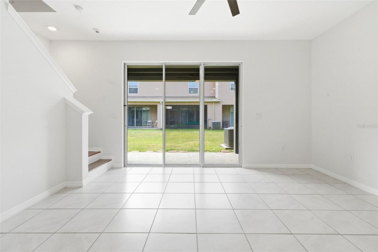 1292 Yellow Finch Drive, Davenport, FL 33837 Photo