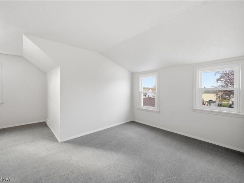 227 E Wilson Street, Struthers, OH 44471 Photo 19