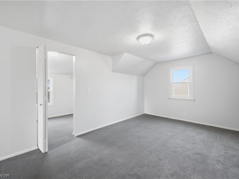 227 E Wilson Street, Struthers, OH 44471 Photo 23