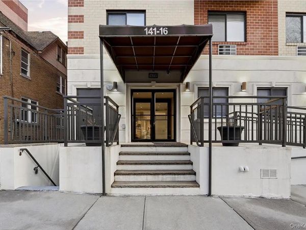 14116 84th Drive , Unit 3D, Briarwood, NY 11435