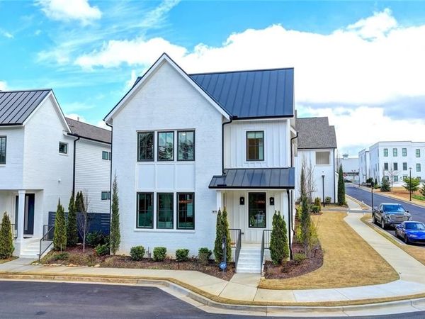 6785 Halcyon Way , Alpharetta, GA 30005